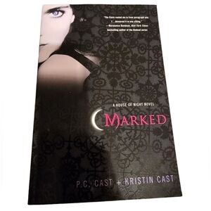Marked a‎ house of night novel paperback